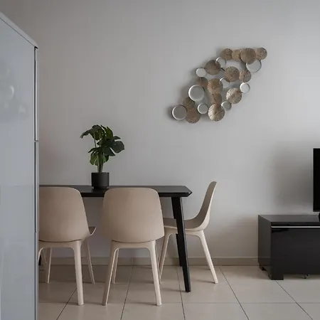 Athenian Comfort Apartment *