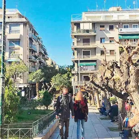 -laedor- Flat In Near Train Station Apartamento Atenas