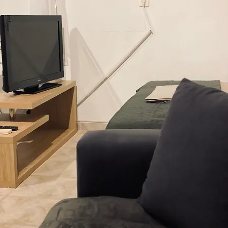 Independent House At Glyfada