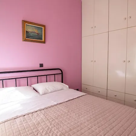 Aesthisis-downtown Two Bedroom * Athens