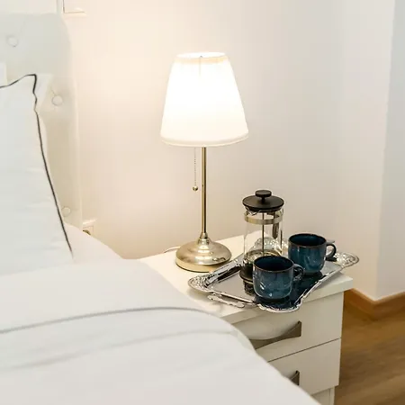 Zen Elegant In The Center Of Apartment Athens