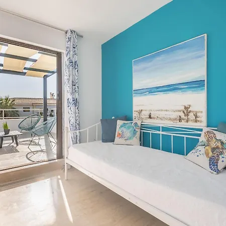 Adelos Maisonette Near Vouliagmeni Apartment *