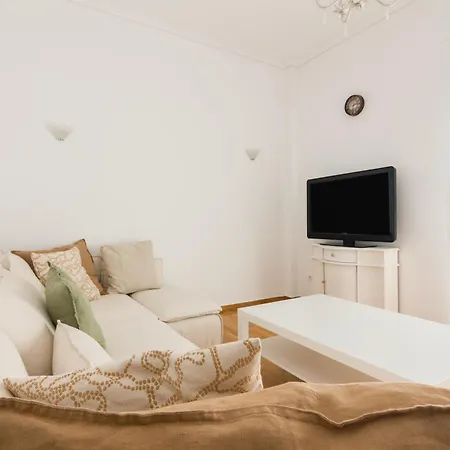 Spacious In Voula * Athens