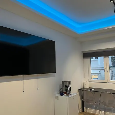 The Luxe Apartment