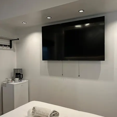 Apartment Golden Diamond Suite By Zeussuites *