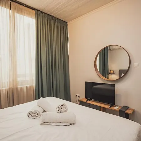 Tsakalof Loft Luxury Apartment