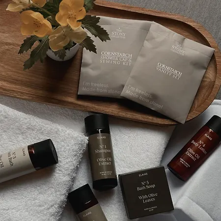 Voulis Global アパートホテル