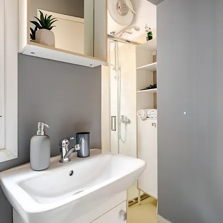 Lovely W/heated Jacuzzi &full Acropolis View * Athens