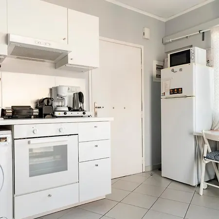 Apartment Lovely W/heated Jacuzzi &full Acropolis View