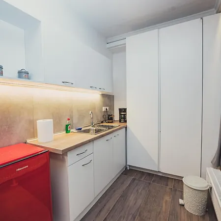 Apartment Tsakalof 10a