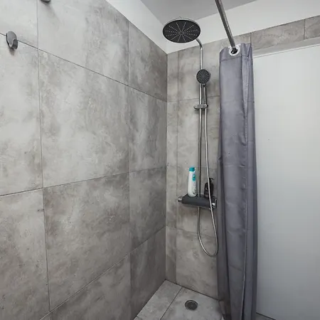 Tsakalof 10a Apartment Athens
