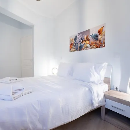 Apartment Sepolia Metro Station 1 Bdrm 4 Pers By Mps