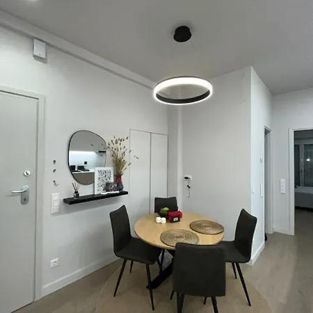 Elegant 1bd In Historical Center