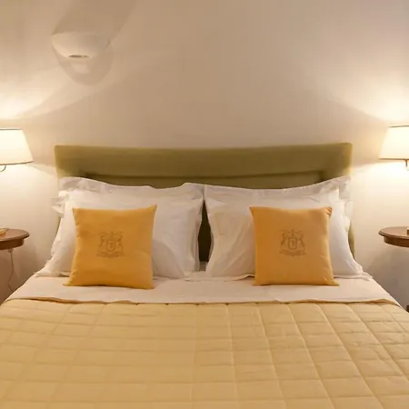 Acropolis Luxury Apartment