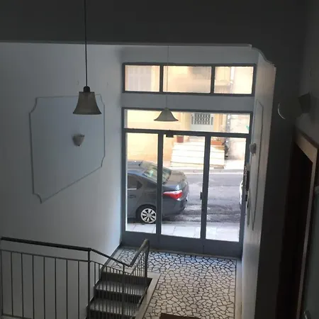 Elegant 1bd In Historical Center