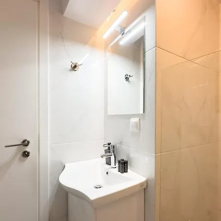 Koukaki Urban