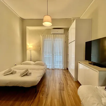 Luxe Center Flat #1