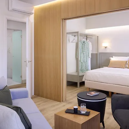 Athensun Luxury Hotel *