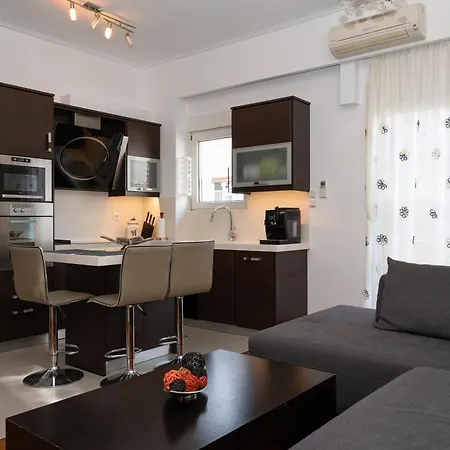 Апартаменты Near Acropolis *