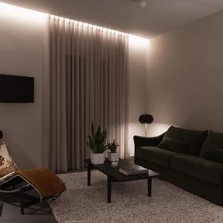 Thissio Acropolis Historic Flat 2