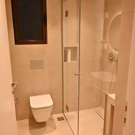 Luxury Sanctuary- Amazing Sea View - Access Athens