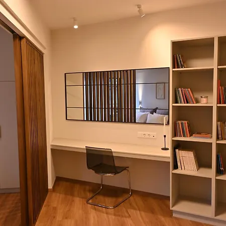 Apartment Luxury Sanctuary- Amazing Sea View - Access *