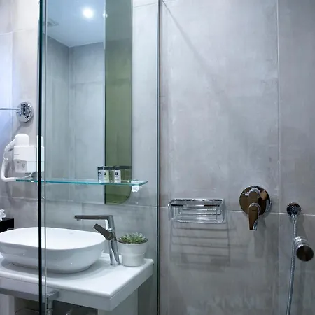 Hotel Wyndham 5*