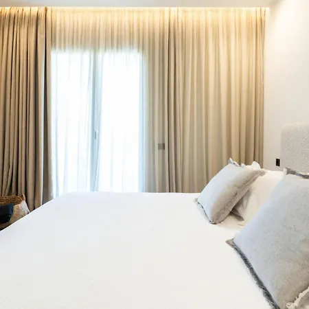 2-bd Luxury Apt. Sea View Balcony Near The Apartment Athens