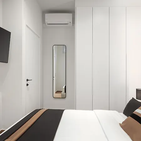 Athena's Lemon Grove Glyfada Apartment *
