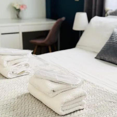 Διαμέρισμα Elegant Glyfada Apartment-private Garden-near Metro