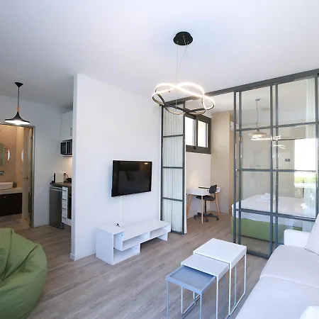 Appartamento Emily In - Chic Flat With Terrace Syntagma E1 Atene