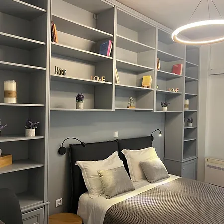 Apartment Living Near Acropolis By Sylvia Staikou 2nd & 3d Floor
