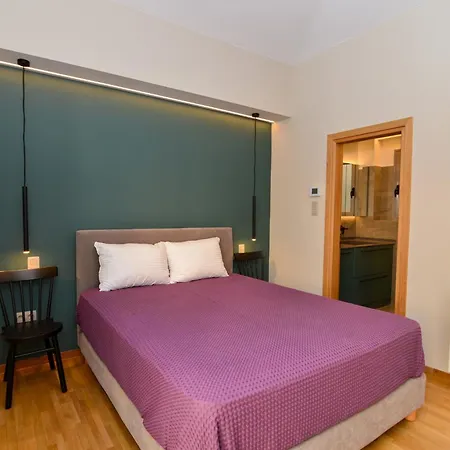 דירה Centre Floor Stylish 2 Min Walk Metro אתונה