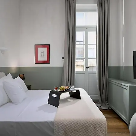 Beautiful 1 Bedroom Gildarts Furnished Balcony Overlooking The Athinaidos Apartment
