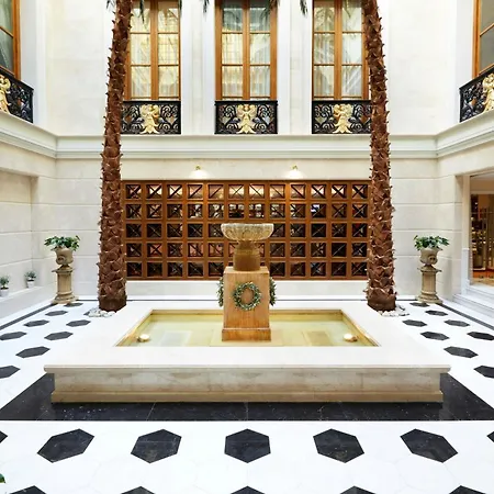 Grande Bretagne, A Luxury Collection Hotel, Hotel