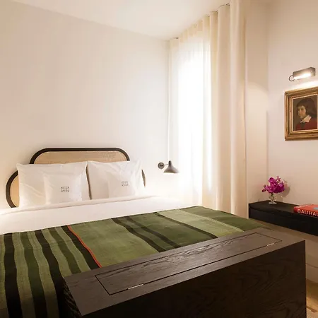 Hotel Capital Suites-mgallery Collection 5*