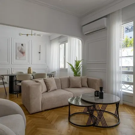 아파트 Plaka Elegance Retreat