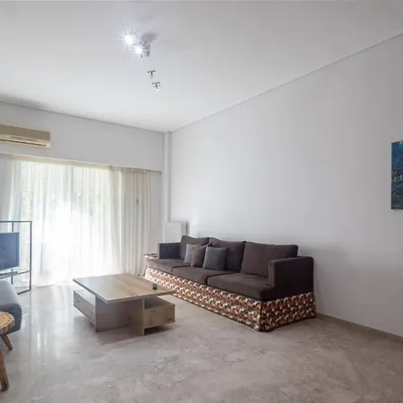 Lovely In Psychiko - Renovation 2025 Апартаменты