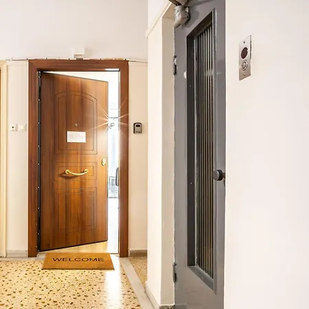 Zen Elegant In The Center Of Apartment Athens