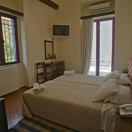 Hotel Dryades Atene