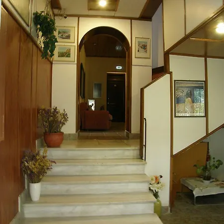 Hotel Dryades 2*