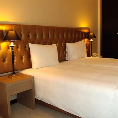 Lotus Hotel