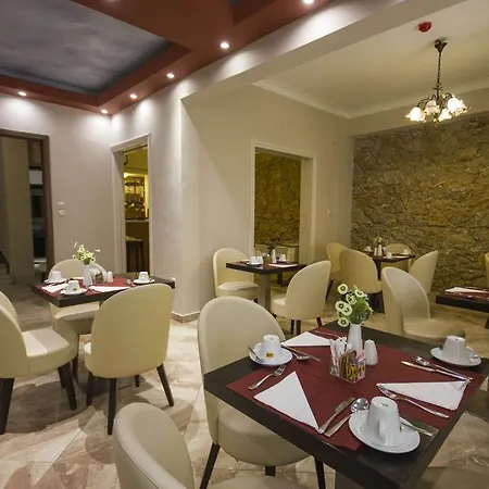Hotell Ambrosia 4*
