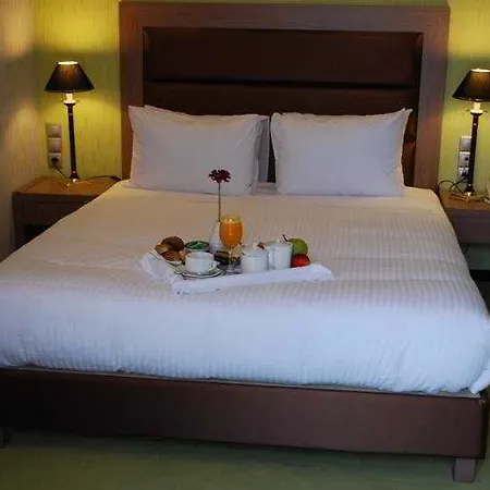 Lotus Hotel