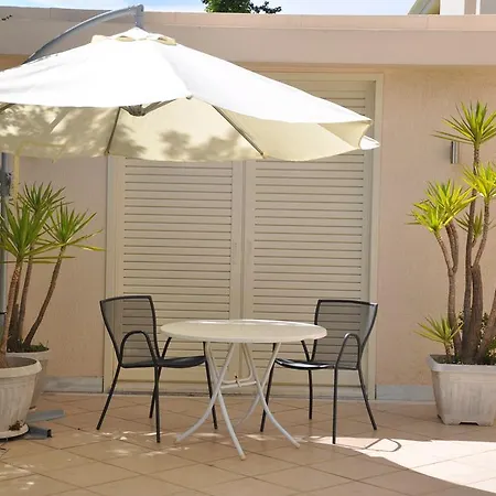 Appartamento Cosy With Garden / Individual