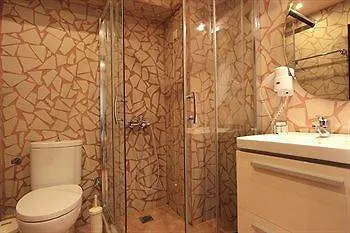 Lotus Hotel Atenas