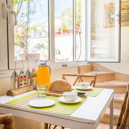 Lilly's House In Plaka