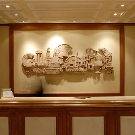 Hotel Atrium & Jacuzzi 4*
