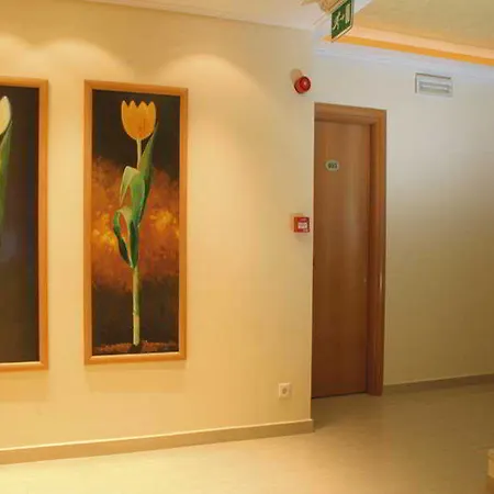 Nefeli Hotel