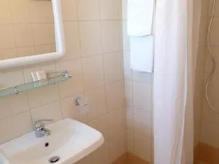 Zina Apart-hotel Atenas